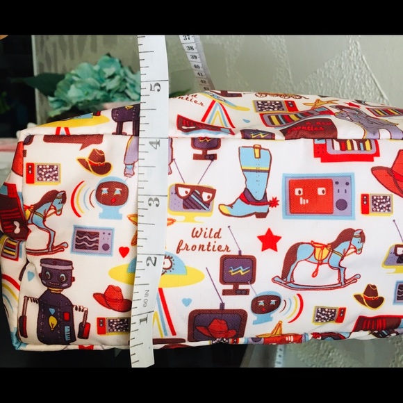 (2 for $30) LeSportsac Daily Tote NWOT - Picture 7 of 8